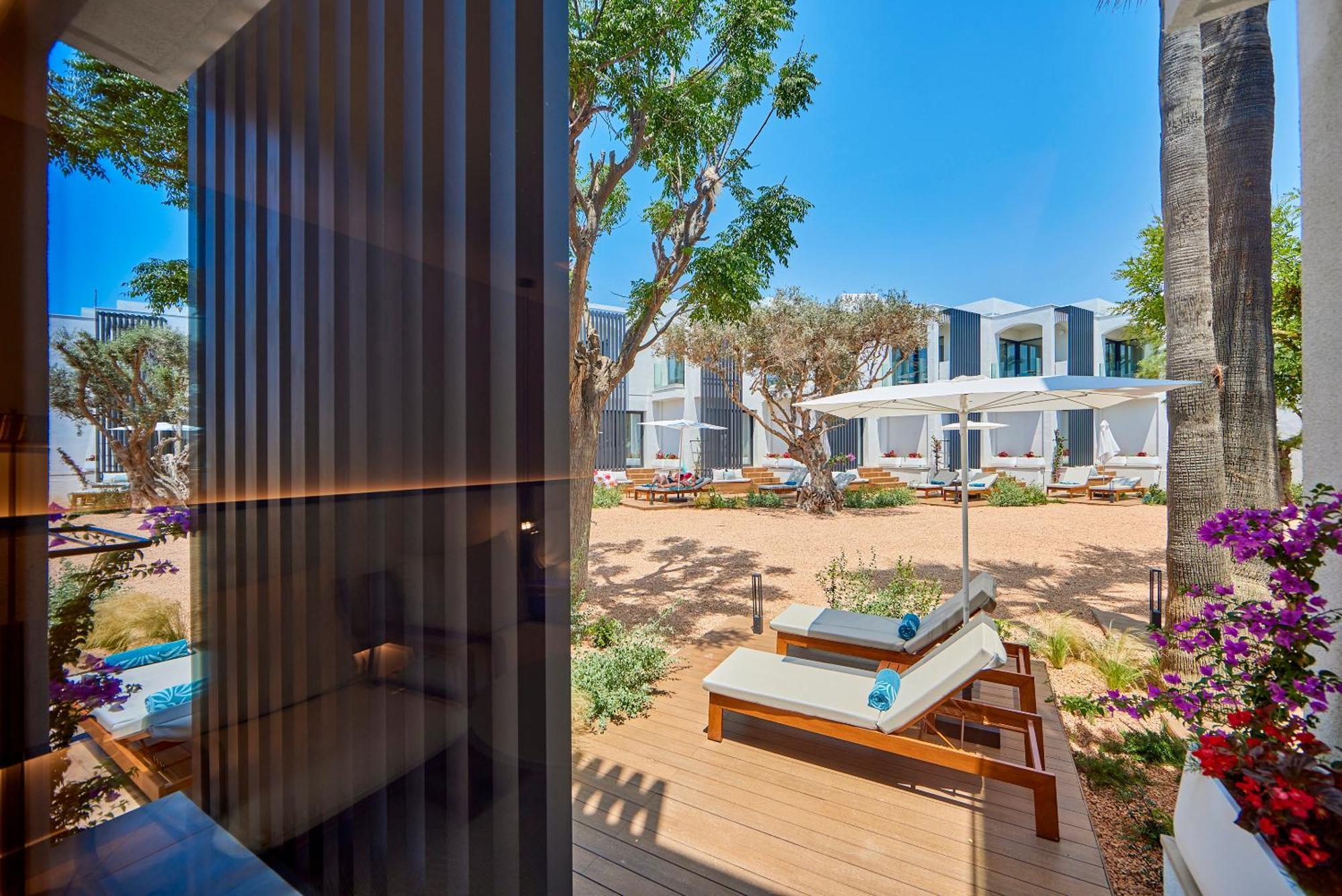 Universal Grand Leon & Spa Colonia de Sant Jordi Bagian luar foto