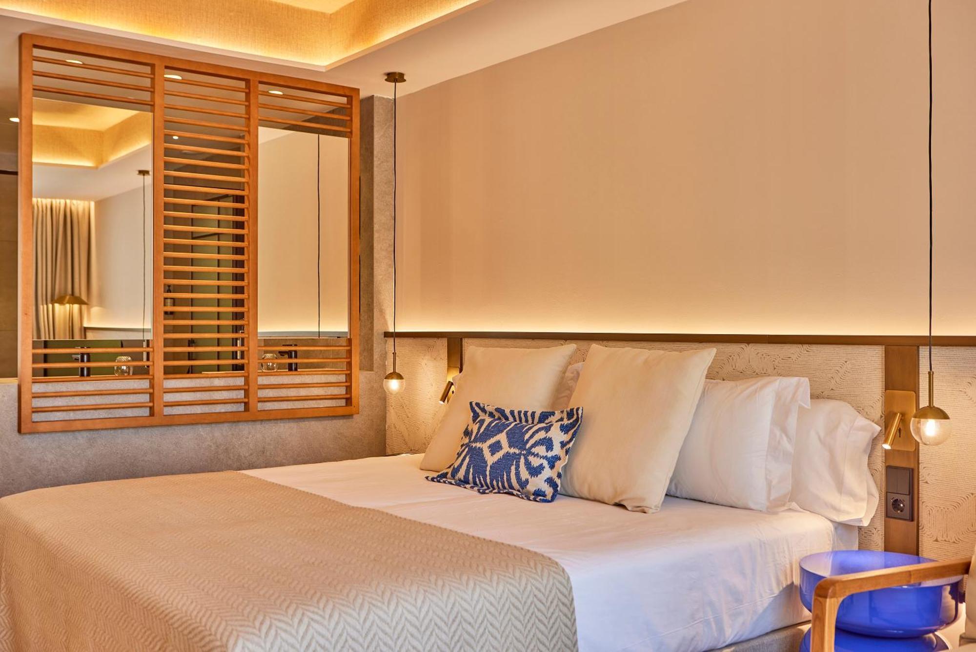 Universal Grand Leon & Spa Colonia de Sant Jordi Bagian luar foto