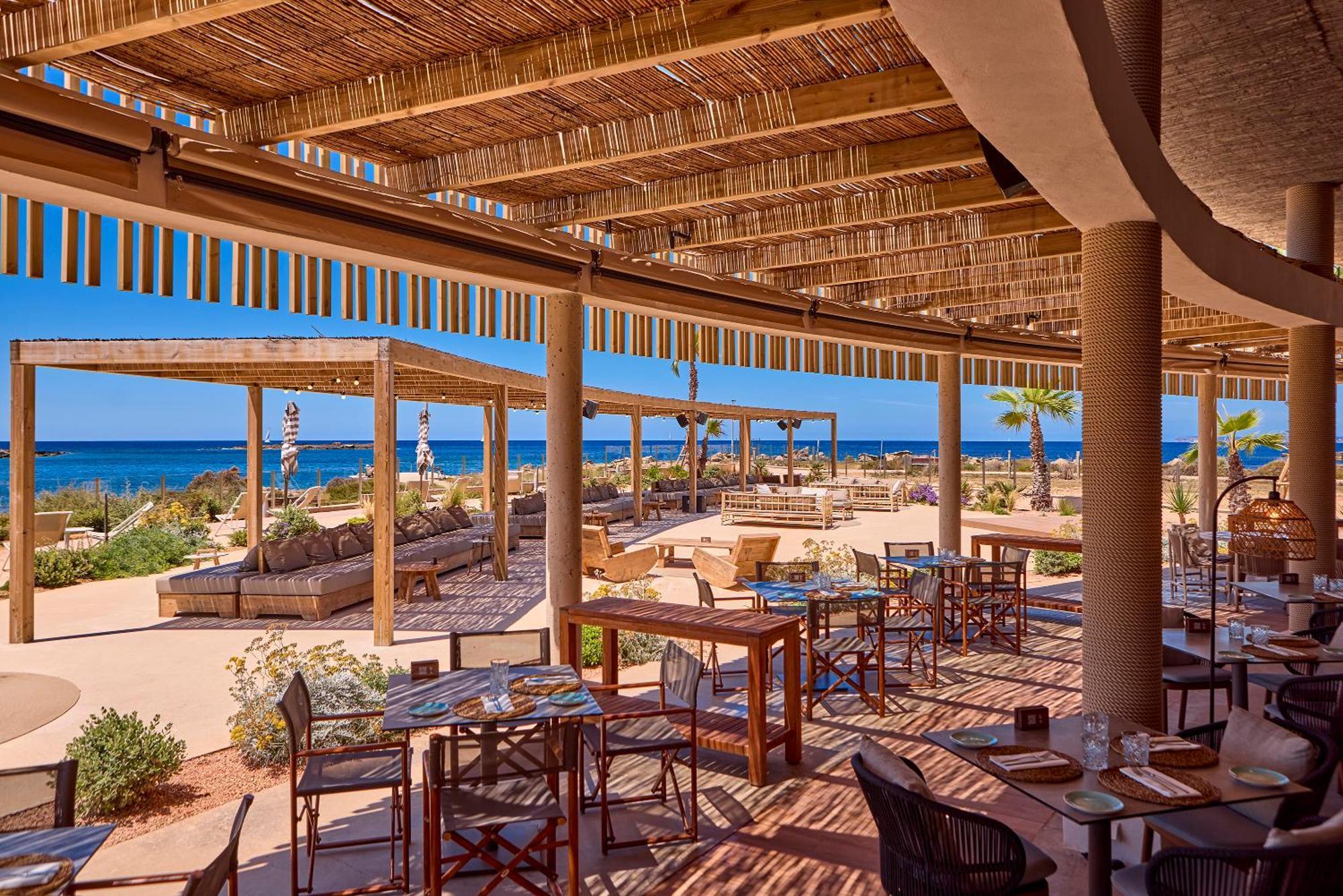 Universal Grand Leon & Spa Colonia de Sant Jordi Bagian luar foto