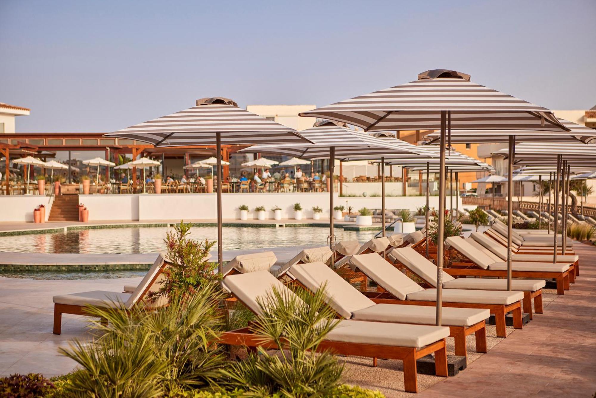 Universal Grand Leon & Spa Colonia de Sant Jordi Bagian luar foto